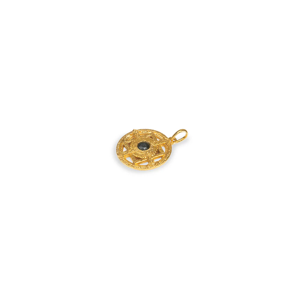 Mortal Kombat II Amulet of Shinnok 24k Gold-Plated Sterling Silver Necklace - Image 4