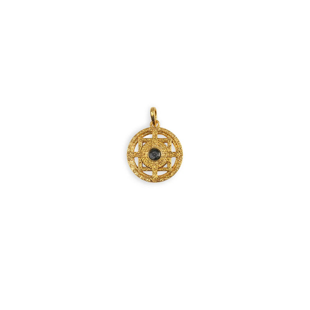 Mortal Kombat II Amulet of Shinnok 24k Gold-Plated Sterling Silver Necklace - Image 5